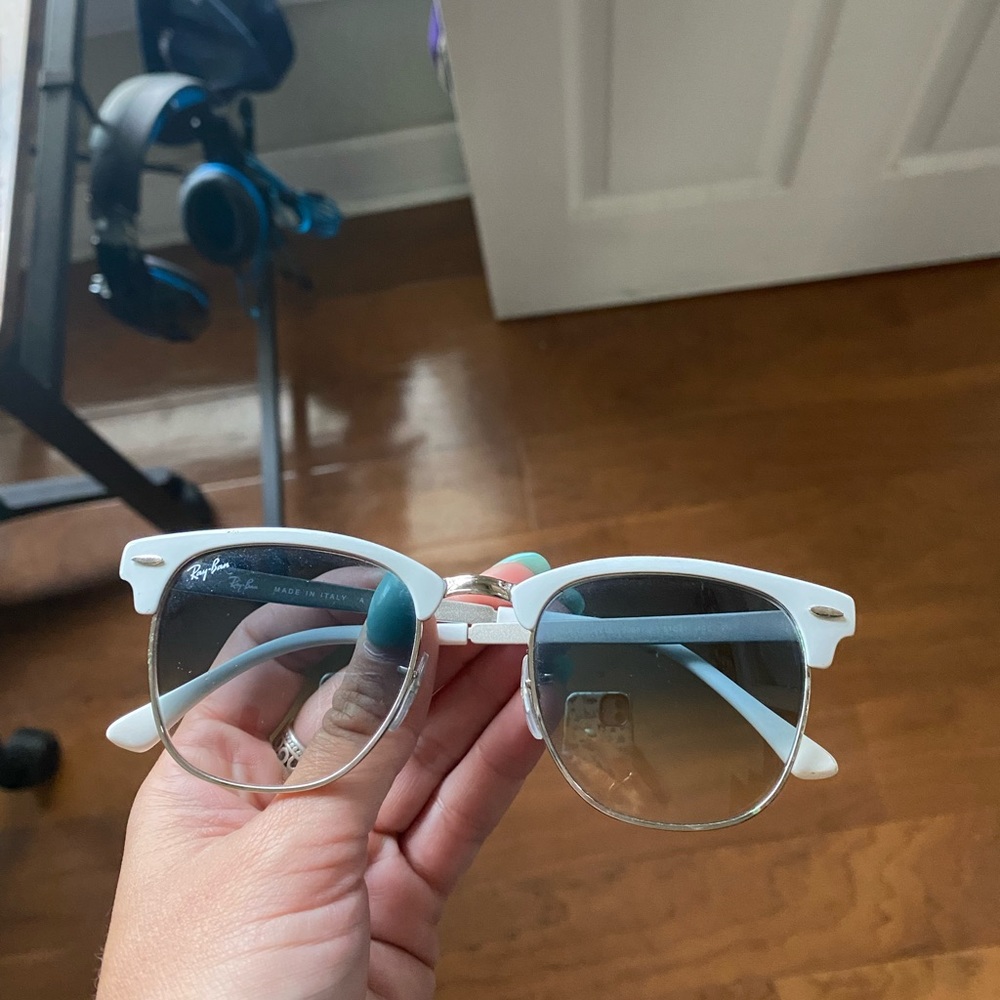 Ray ban sunglasses